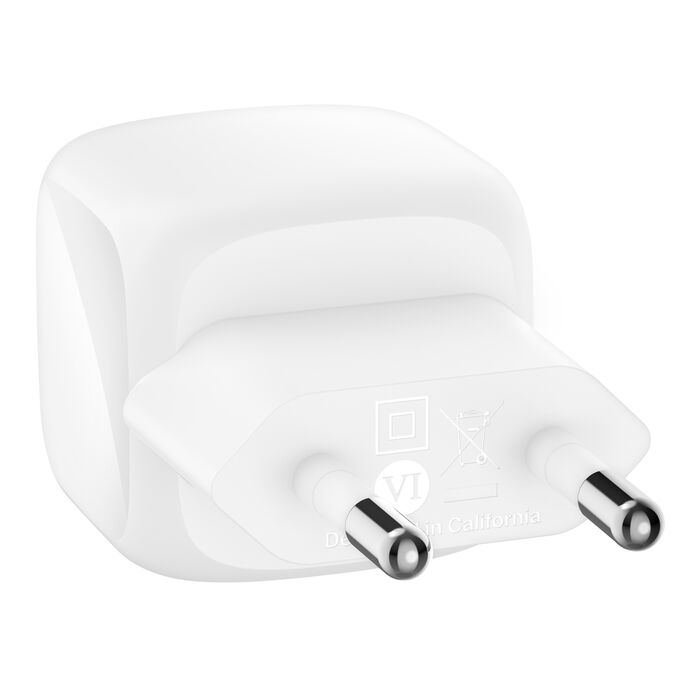 Зарядное устройство Belkin BoostCharge Compact USB-C Wall Charger 30W With Cable
