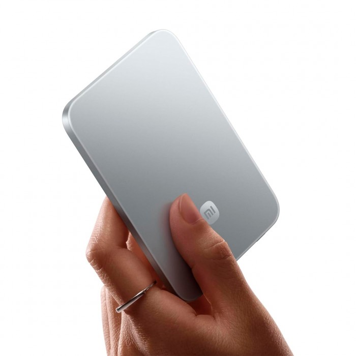 Внешний аккумулятор Xiaomi UltraThin Magnetic Power Bank 5000 15W